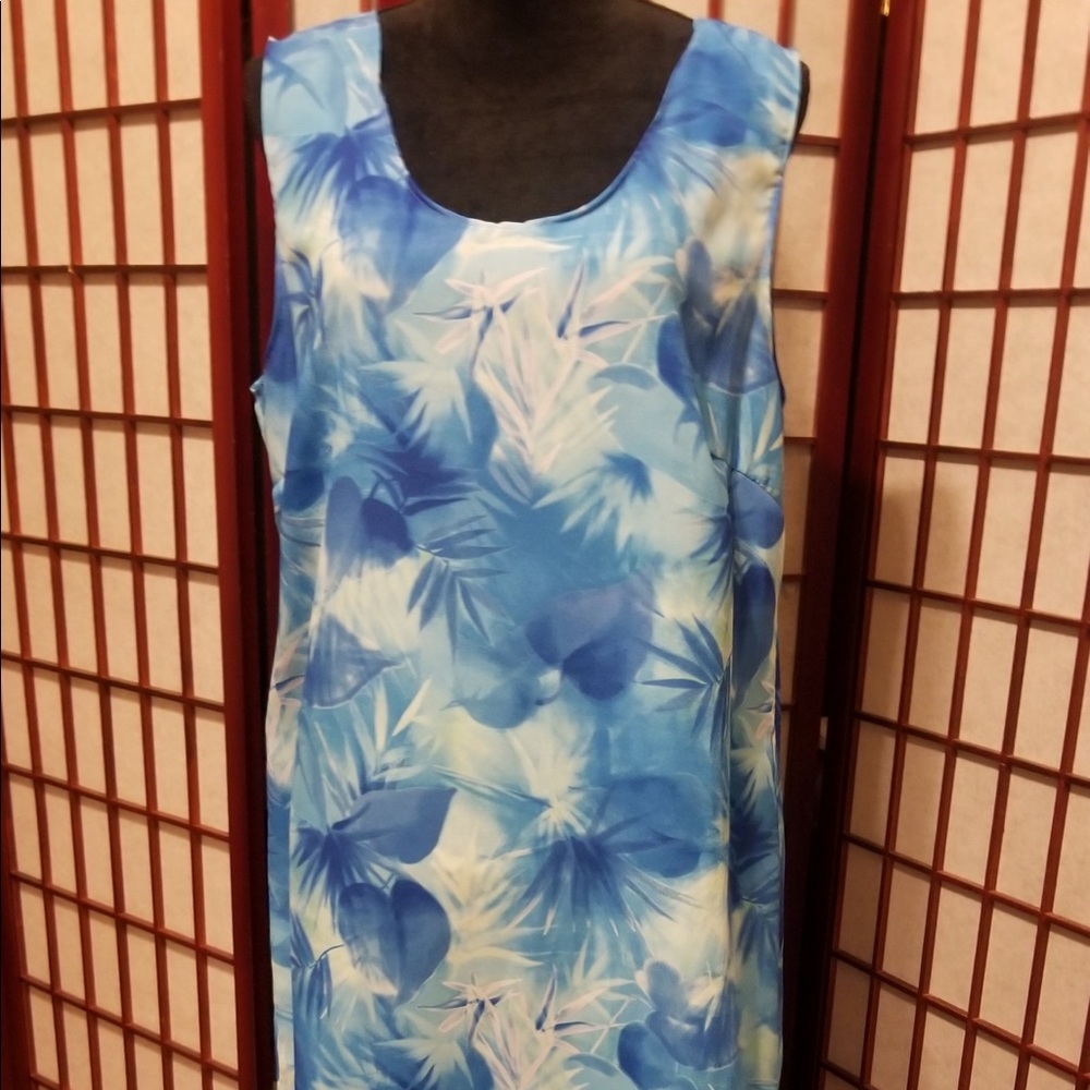 Long sleeveless floral print dress-C104